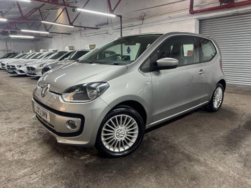 2013 volkswagen up! 1.0 high up! euro 5 3dr price: £4,000 year: 2013 (13 reg) mileage: 70,127 engine: 1.0 petrol colour: silver... photo